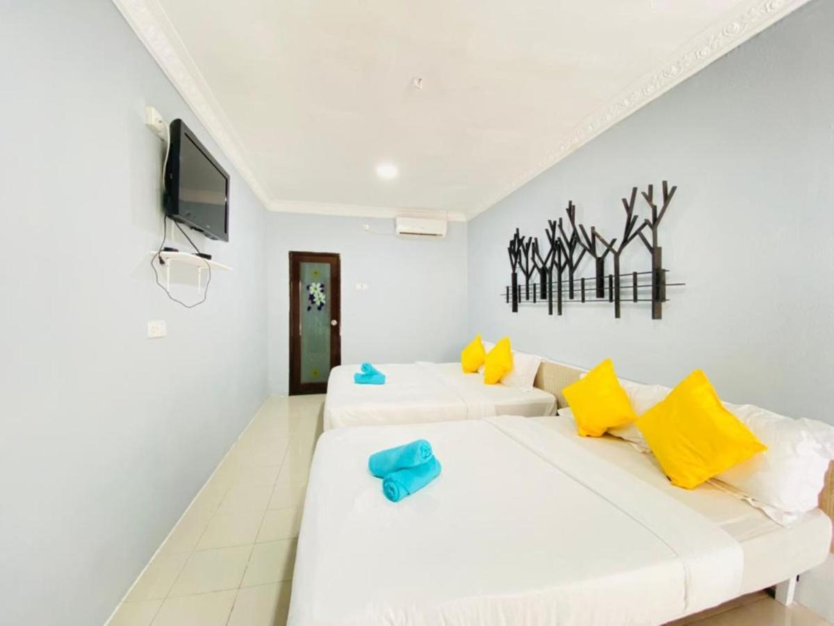 Fat Mermaid Guesthouse Пантай-Сенанг Экстерьер фото